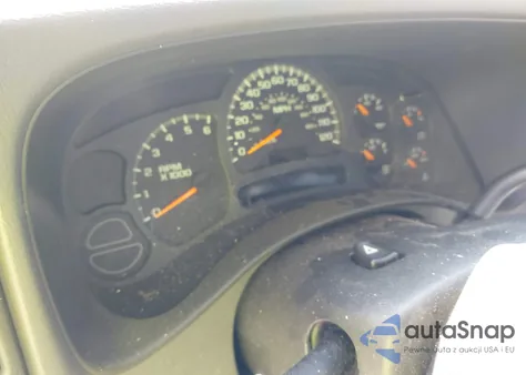 2005 Chevrolet Suburban 1500 Ls из США, поврежденный, VIN 3GNFK16Z05G160857